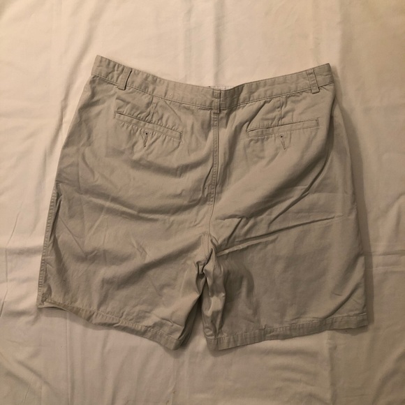 BOCA CLASSICS MENS TAN SHORTS - Picture 3 of 4